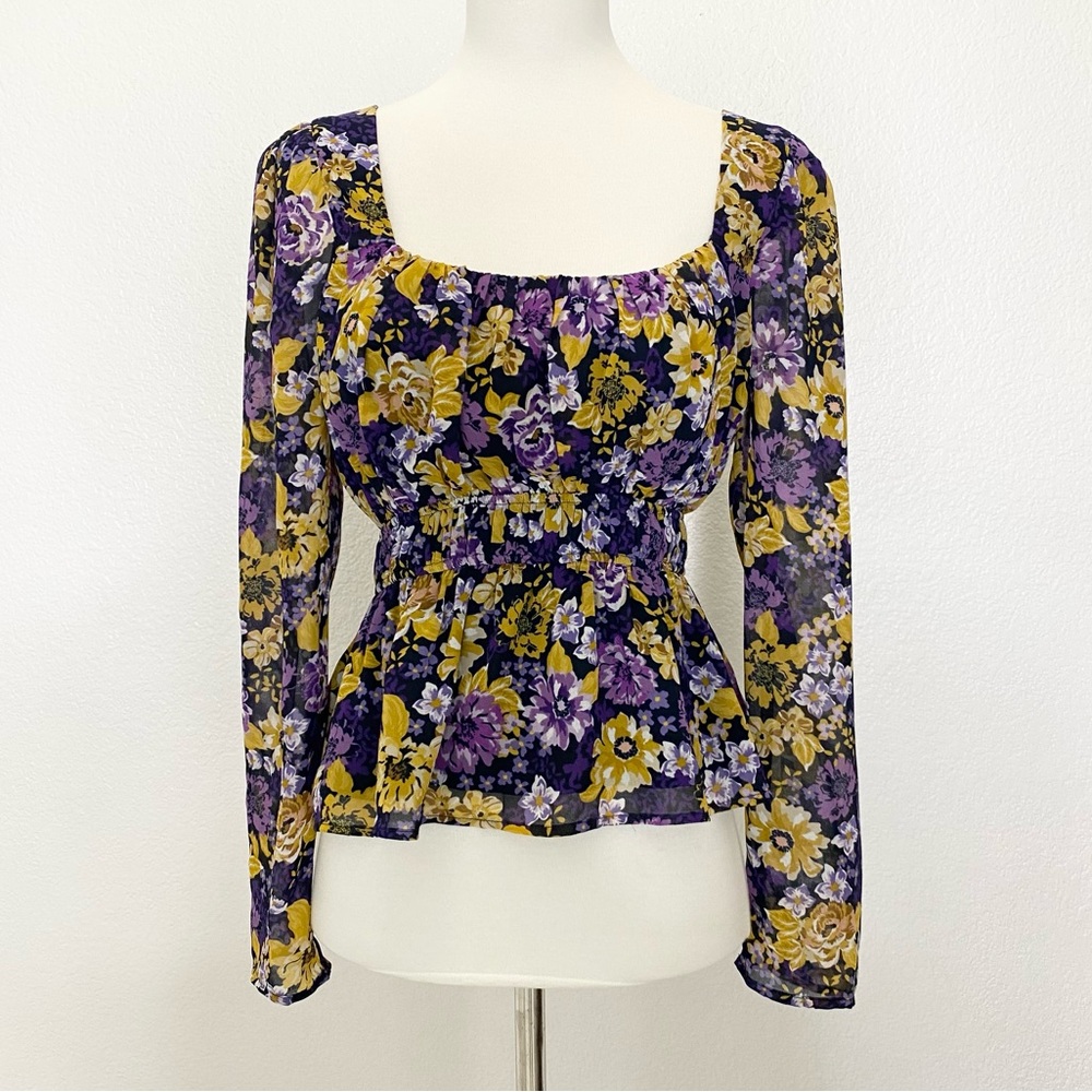 ASTR Floral Long Sleeve Blouse